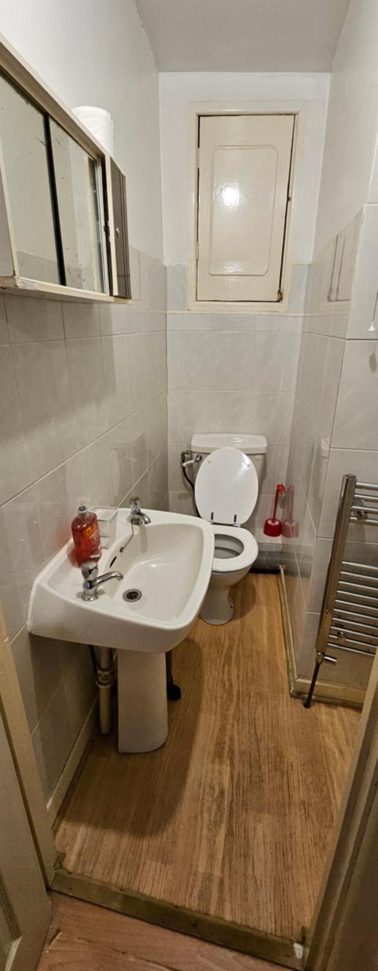 No Frills & Nothing Fancy 1 Bed Studio City Centre Кардиф Екстериор снимка